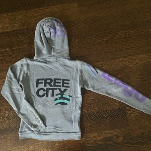 Free City sweatshirt hoodie